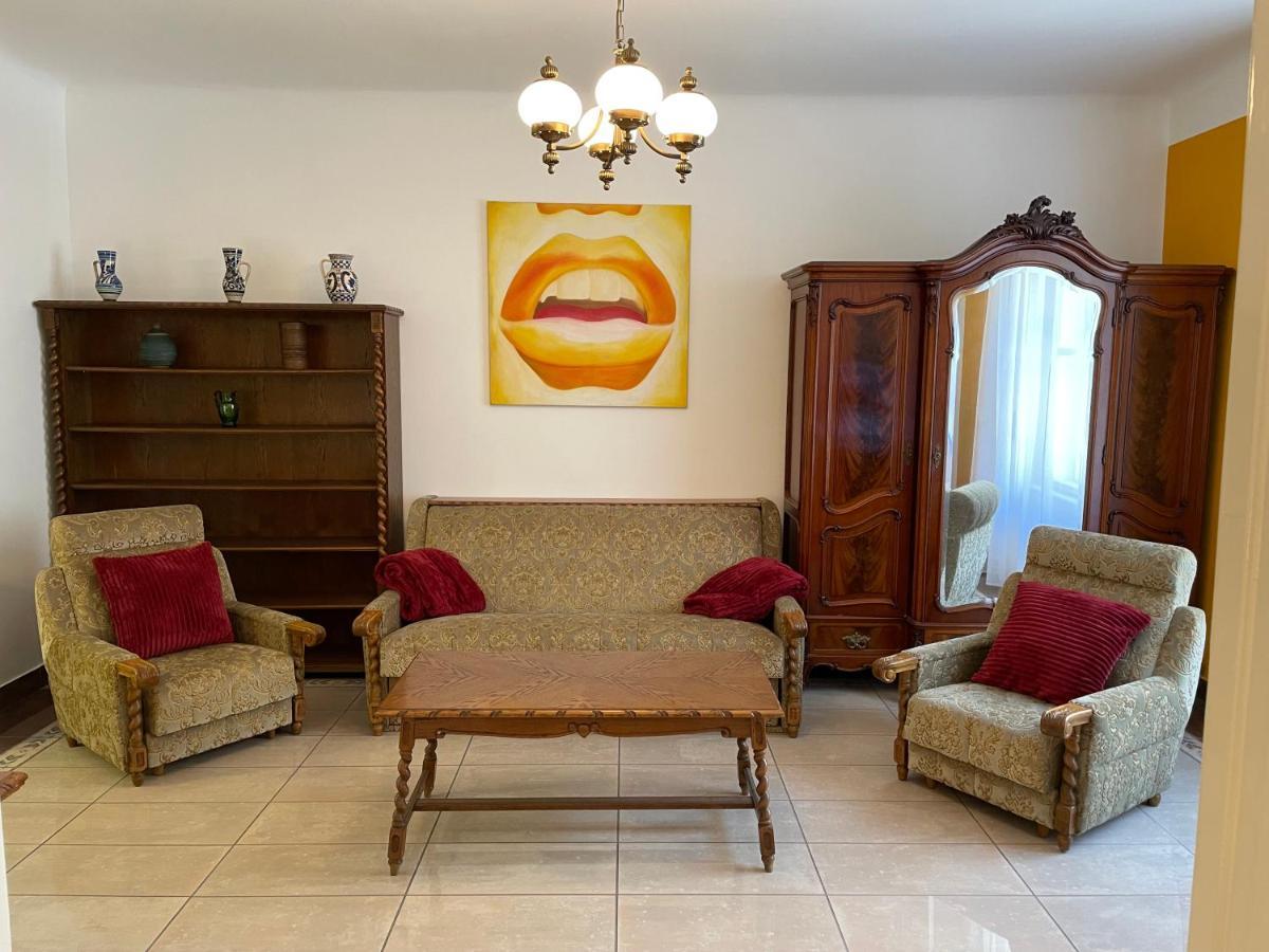 Buda Castle Apartment Budapest Esterno foto